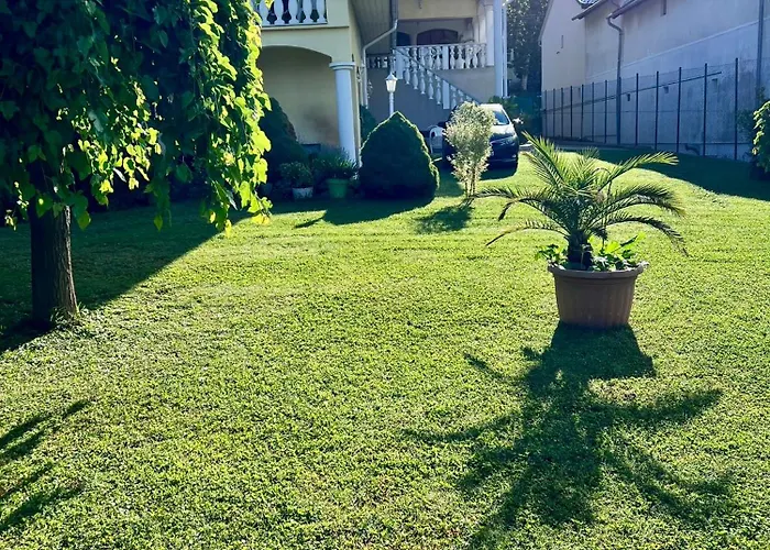 アパート Horvath Apartaman *